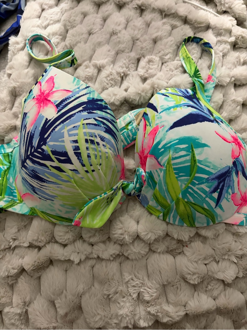 Tropical Floral Push-Up Bikini Top in White & Green 44C